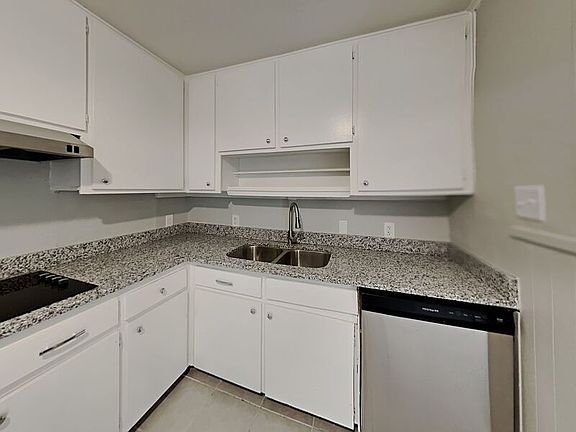 5th image of 4725 Dilworth Ct
