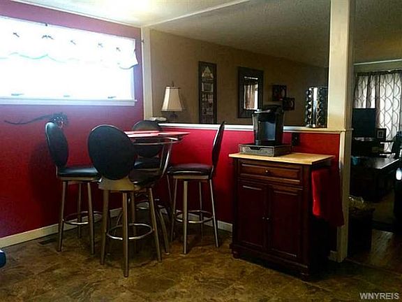 5th image of 311 Tampa Dr