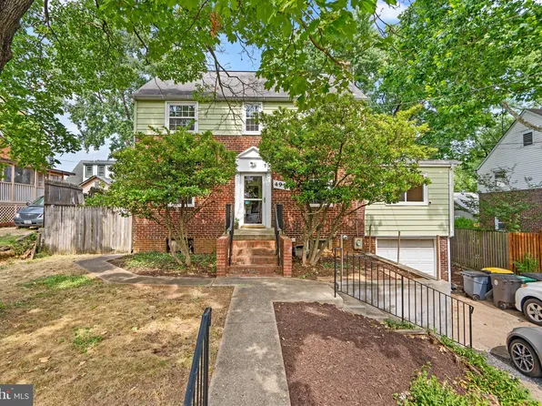 4911 42nd Ave, Hyattsville, MD 20781