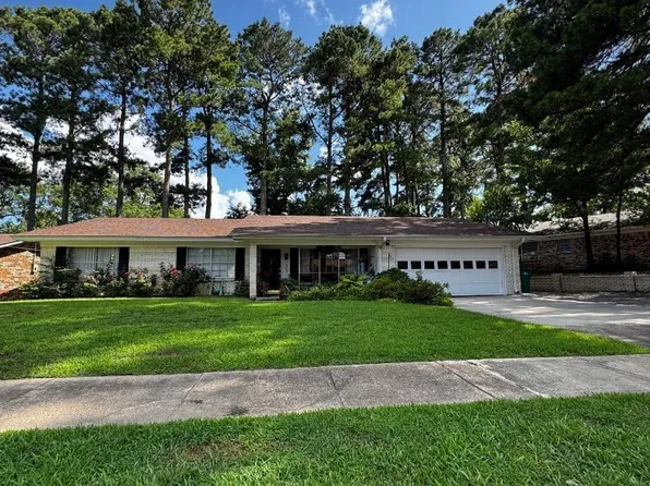 1509 W 40th St, Texarkana, TX 75503