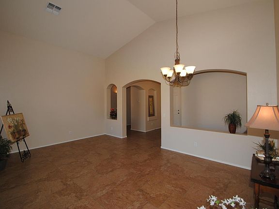 5th image of 18052 W Acapulco Ln