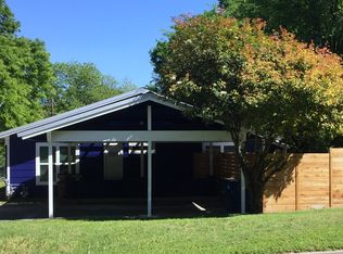 3315 Dolphin Dr #B, Austin, TX 78704