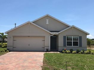 924 SE 22nd Ter, Cape Coral, FL 33990