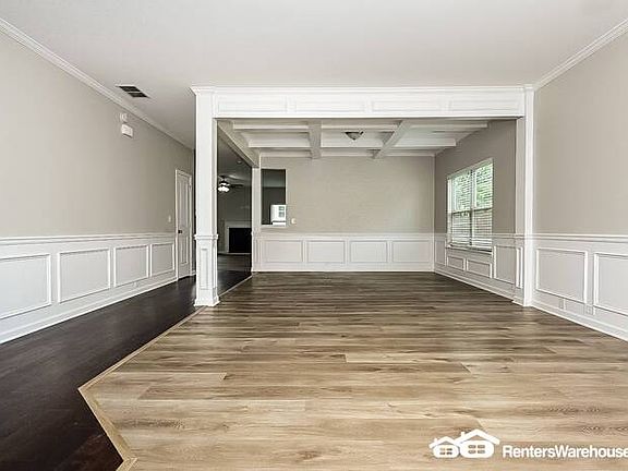 4th image of 625 Parkside Place Dr