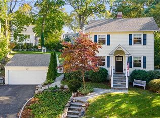 13 Glenvale Ave, Darien, CT 06820