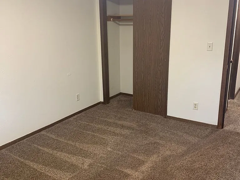 4838 Walker Ave — Photo 7