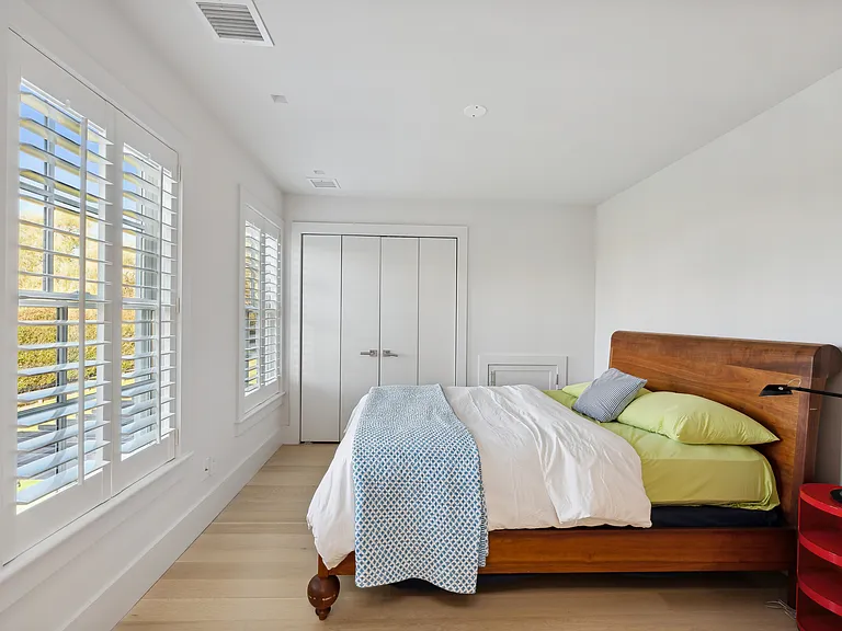 50 Mecox Bay Ln — Photo 12
