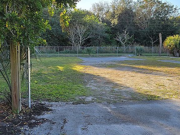 Bayshore Area
Land for sale