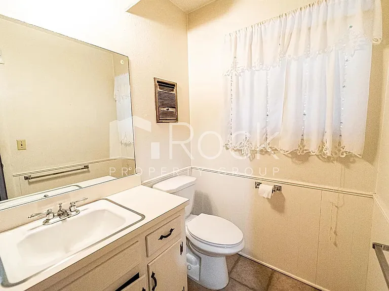 604 Moraine Ave — Photo 20