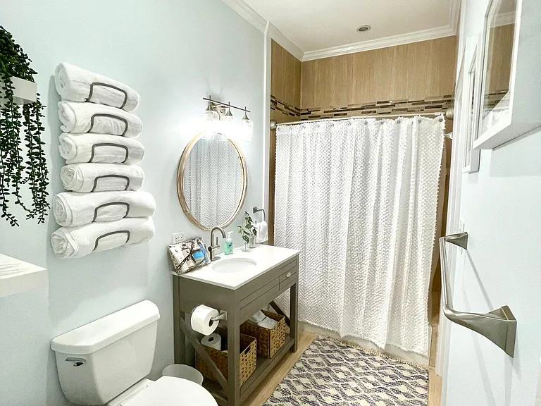 525 Elizabeth St — Photo 19