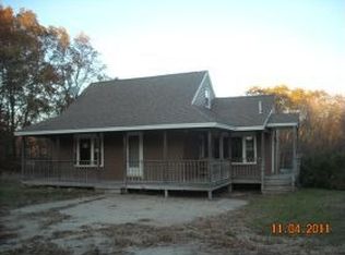 154 Pond St, Uxbridge, MA 01569