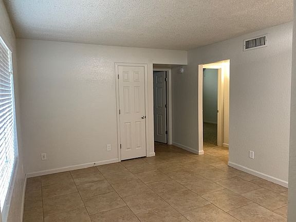 4th image of 4606 E Camino St APT 1