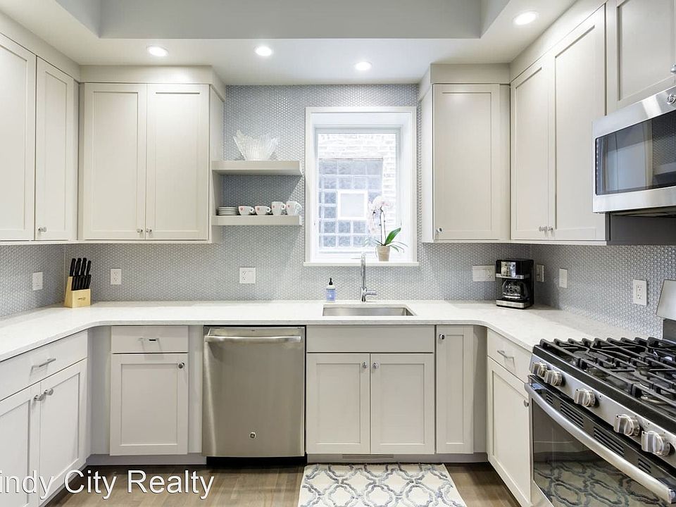 1st image of 1518 W Balmoral Ave #1