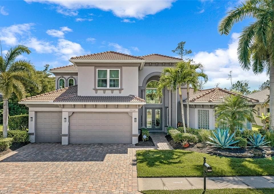 1st image of 19224 La Serena Dr