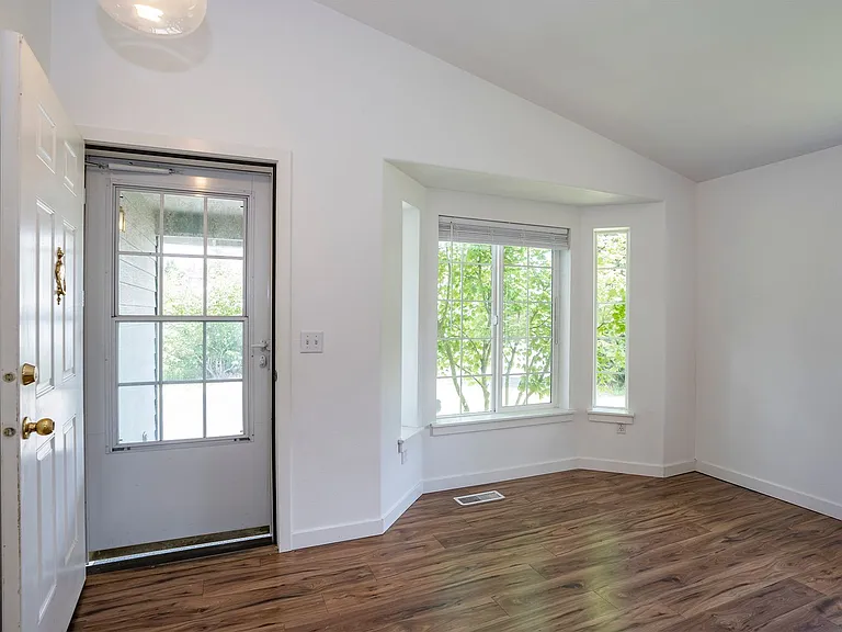 6612 153rd Street Ct E — Photo 5