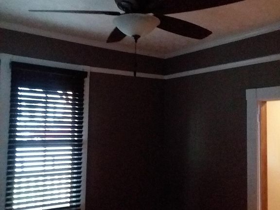 4th image of 808 Luttrell St