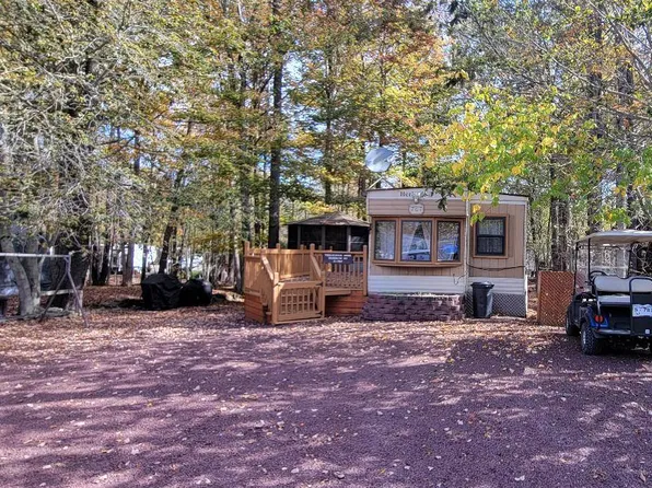 S8-787 Bluebird Dr #S8-787, Gouldsboro, PA 18424