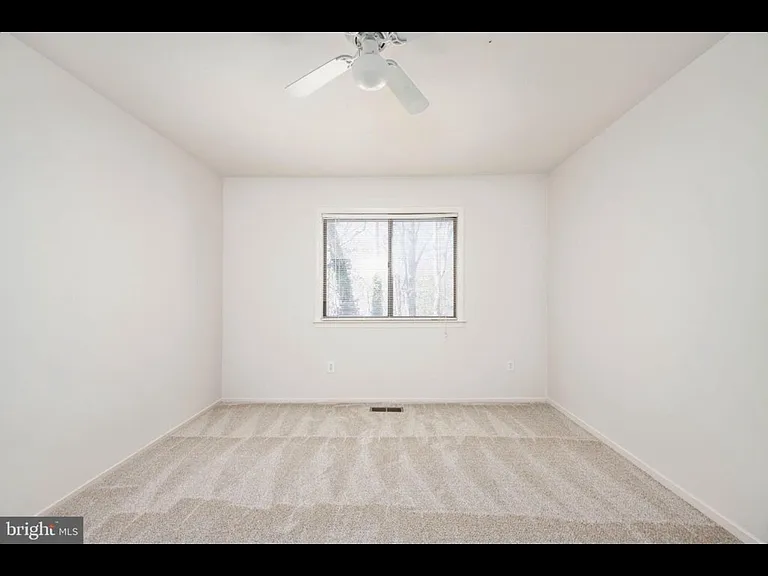 7824 Marconi Ct — Photo 4