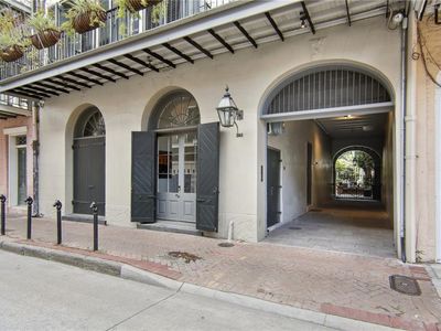 521 Governor Nicholls St, New Orleans, LA, 70116