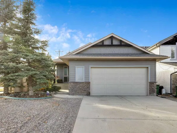 237 E Chapala Dr SE, Calgary, AB T2X 3T5