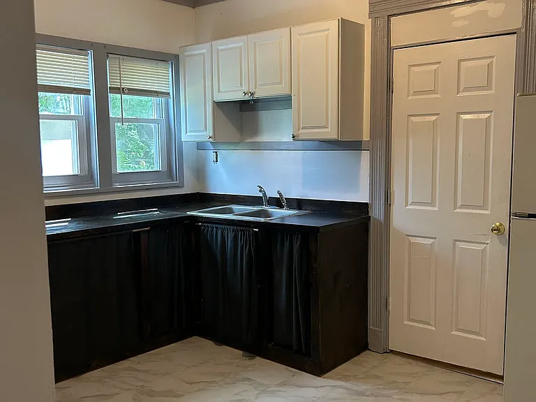 147 Emerson St #147 — Photo 10