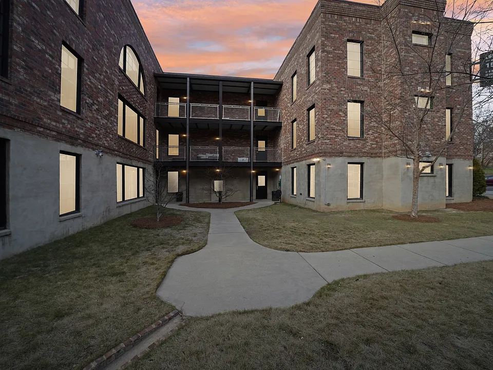 Lofts On 15th