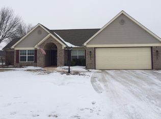 3922 S Harting Farms Dr, New Palestine, IN
