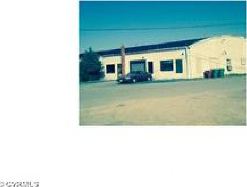 2nd image of 100 Bruce Ave