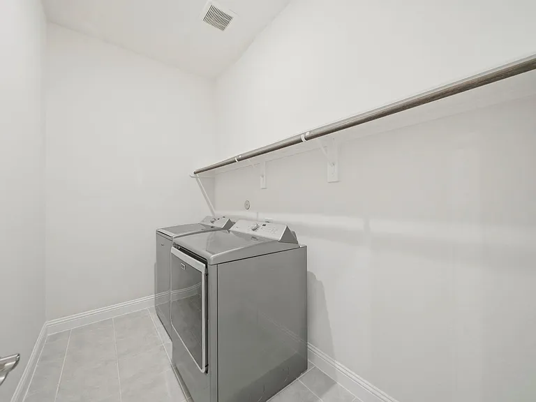 10906 Perennial Mist Dr — Photo 33