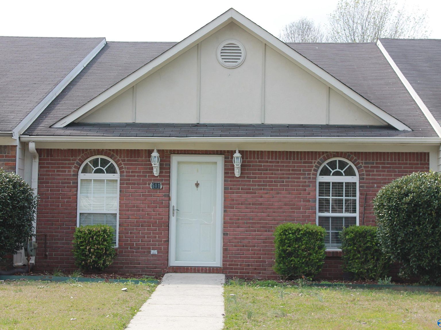 511 Cherry St NW, Hartselle, AL 35640 Zillow