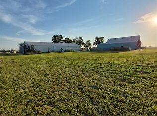 34462 S Prairie View Rd, Warrenton, MO 63383