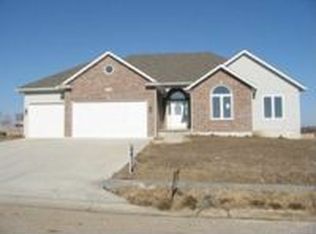 1608 Knoll Creek Ln, Raymore, MO 64083