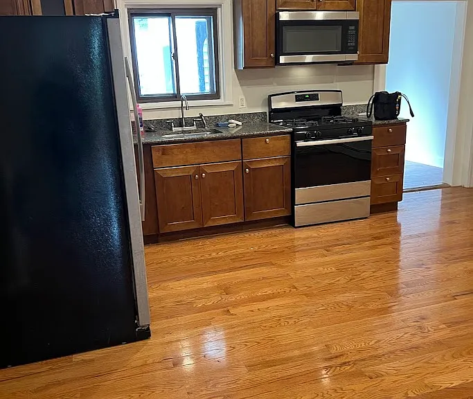 82 Chestnut St #1 — Photo 2