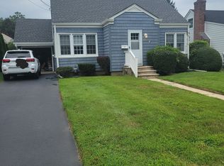 25 Orchard Pl, Little Silver, NJ