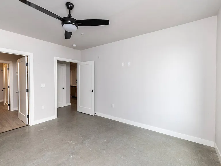 The District Lofts — Photo 17