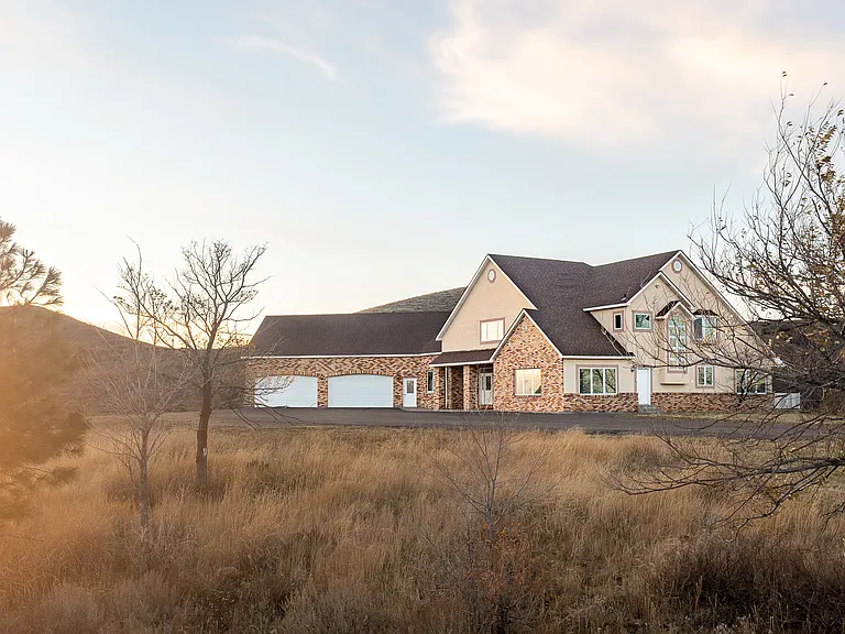 8132 Prospector Hollow Ln — Photo 32