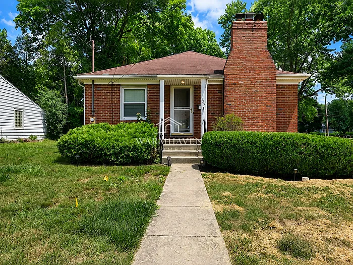 129 Idlewild St