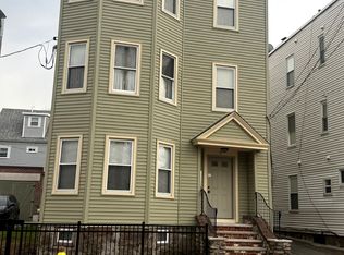 17 Duncan St #1, Boston, MA 02122