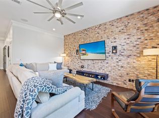 340 Town Center Ave UNIT 211, Suwanee, GA 30024