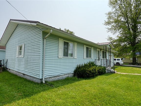 4th image of 333 Barnesville St