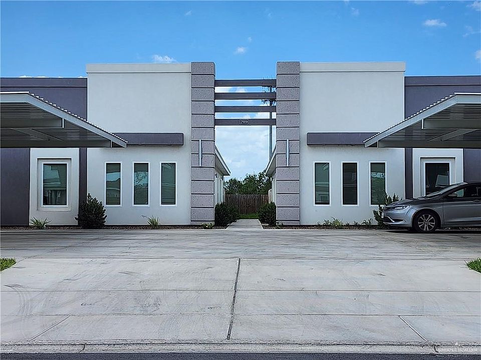 1st image of 2919 W Driftwood St #3