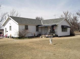 520 S Main St, Offerle, KS 67563