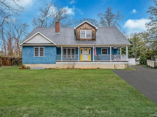 273 N Country Road, Miller Place, NY 11764