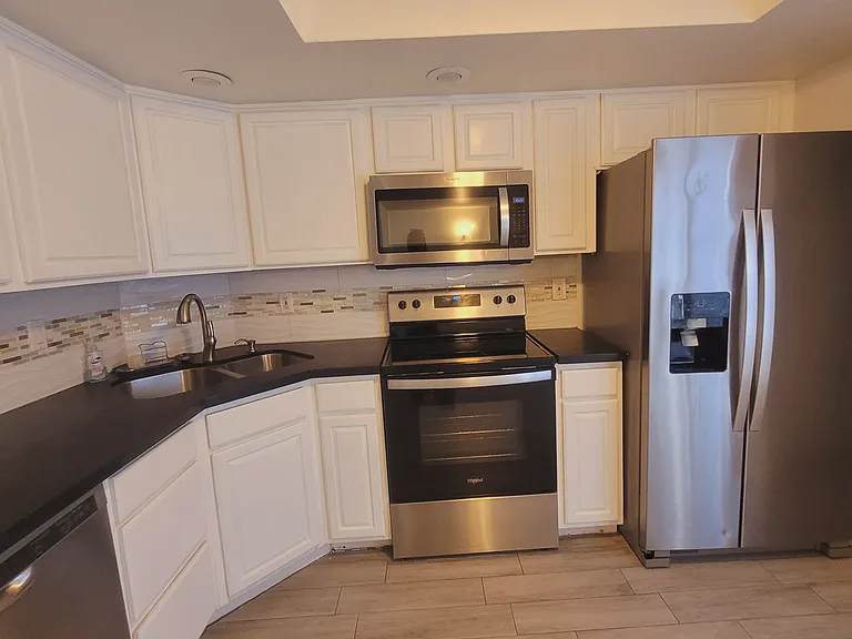 19601 N 7th St #1105 — Photo 6