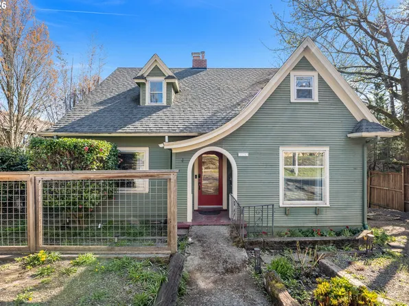 7738 SW 31st Ave, Portland, OR 97219