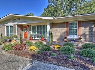 4027 Sharon View Rd, Charlotte, NC 28226