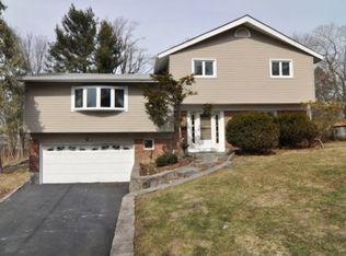 22 Revere Rd, Ardsley, NY 10502