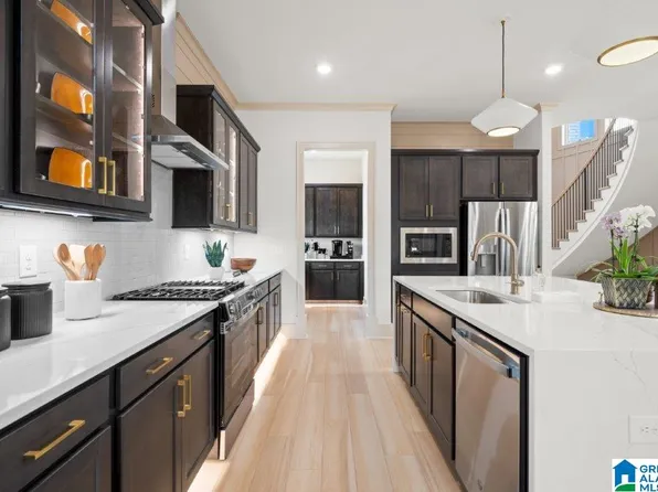 1574 Olivewood Dr, Birmingham, AL 35244