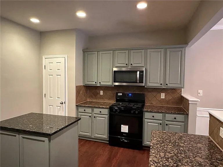 1465 Winshire Cv — Photo 17