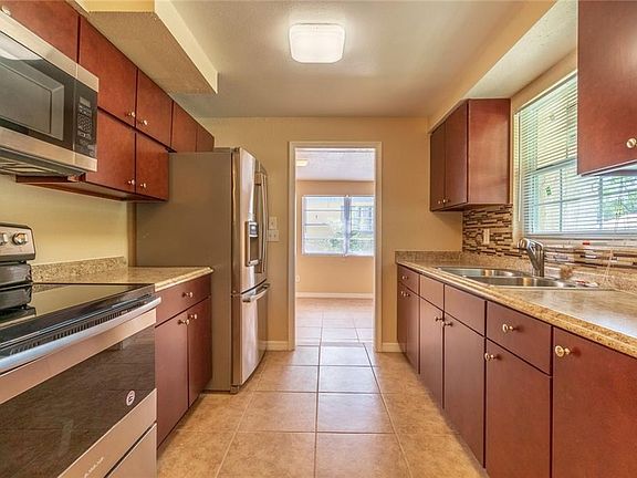 3rd image of 4409 Atwood Dr